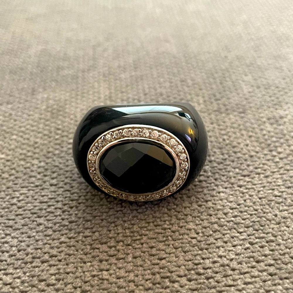 Cocktail ring